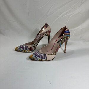 Dolce Gabbana Patent Leather Pumps